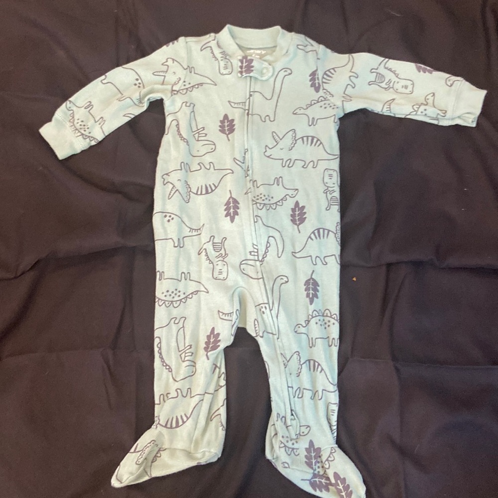 6 month long sleeve green and gray zip up onesie with repeating dinosaurs